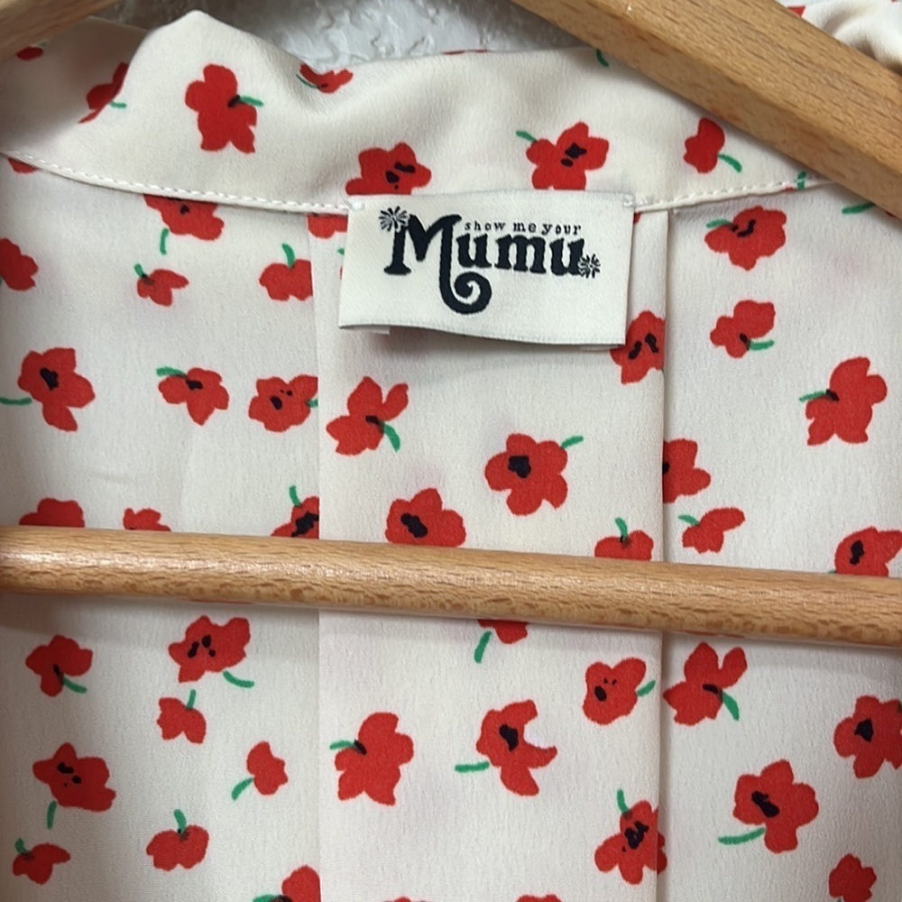 Show Me Your Mumu Wrap Robe Dress Floral Red and White size Small - Picture 5 of 10